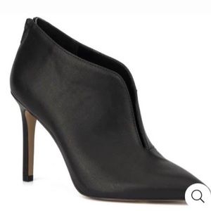 New York and company Bianca boots